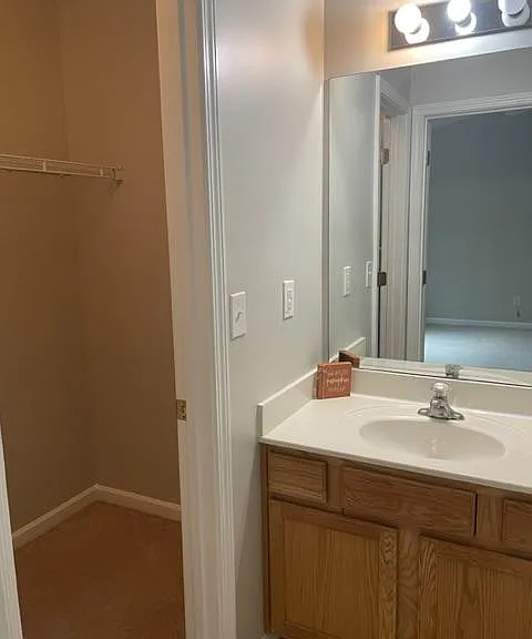 2847 Parkway Close — Photo 18