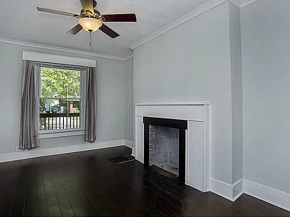 5th image of 3028 Washington Blvd