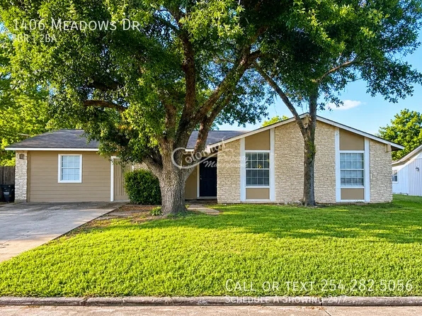1406 Meadows Dr, Round Rock, TX 78681