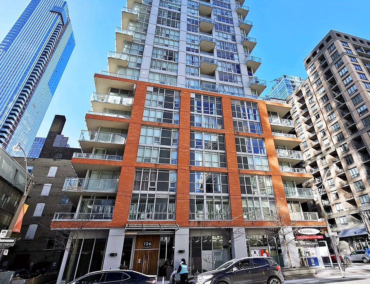 2 bed, $2,800 — Photo 1