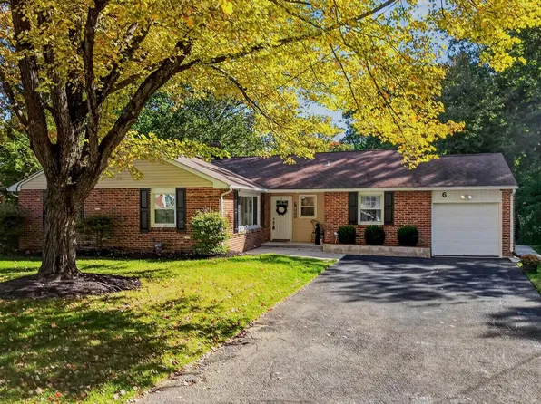 6 Lori Ln, Wilmington, DE 19809