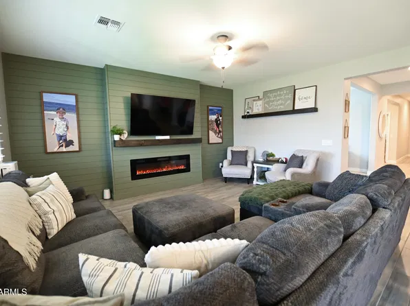 17867 W JESSIE Lane, Surprise, AZ 85387