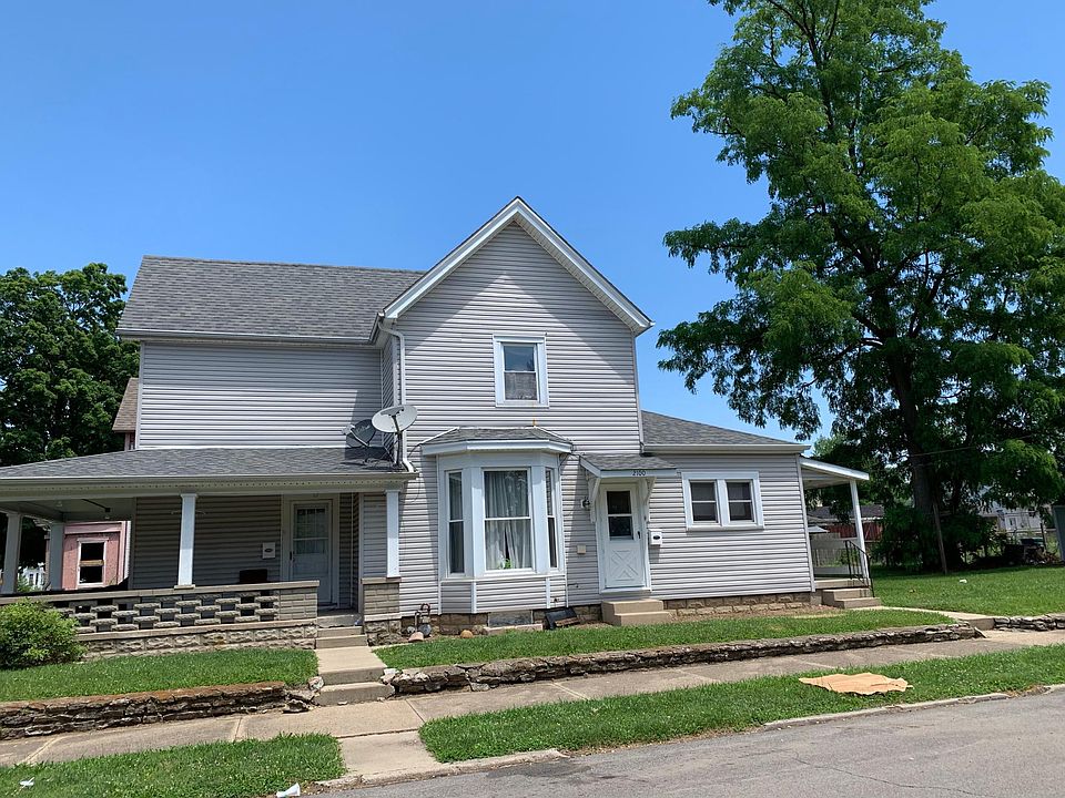 1st image of 2100 N D St