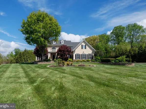 3927 Briar Knoll Cir, Phoenix, MD 21131