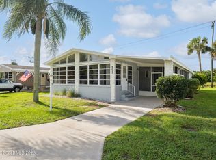 903 Laurel Cir, Barefoot Bay, FL 32976