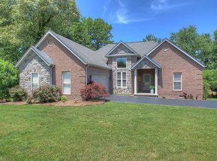 138 Pennington Bowling Ln, London, KY 40744