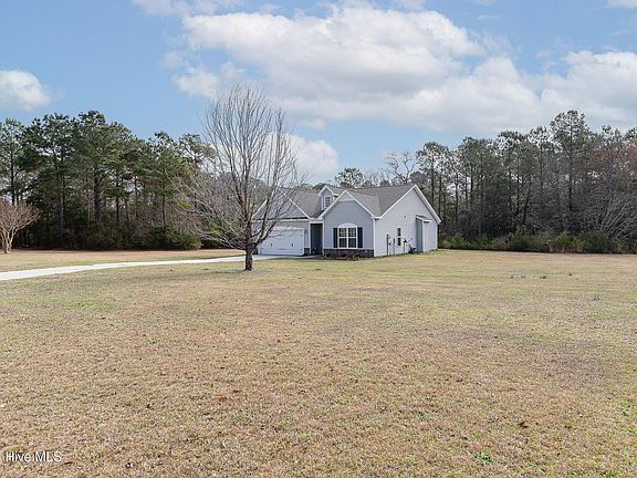 3rd image of 604 Mayapple Lane