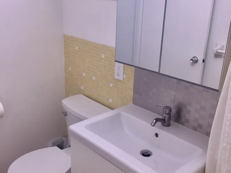 880 NE 69th St #11J — Photo 22