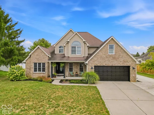3693 Arapahoe Trl, Columbus, IN 47203