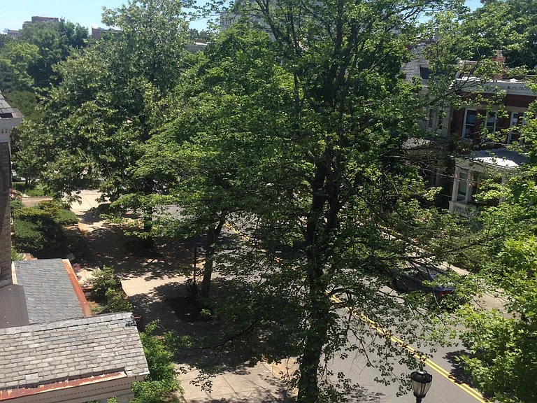 1648 W Grace St #3 — Photo 8