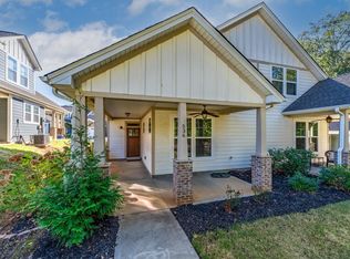 536 Twin Lake Rd, Greenville, SC 29609