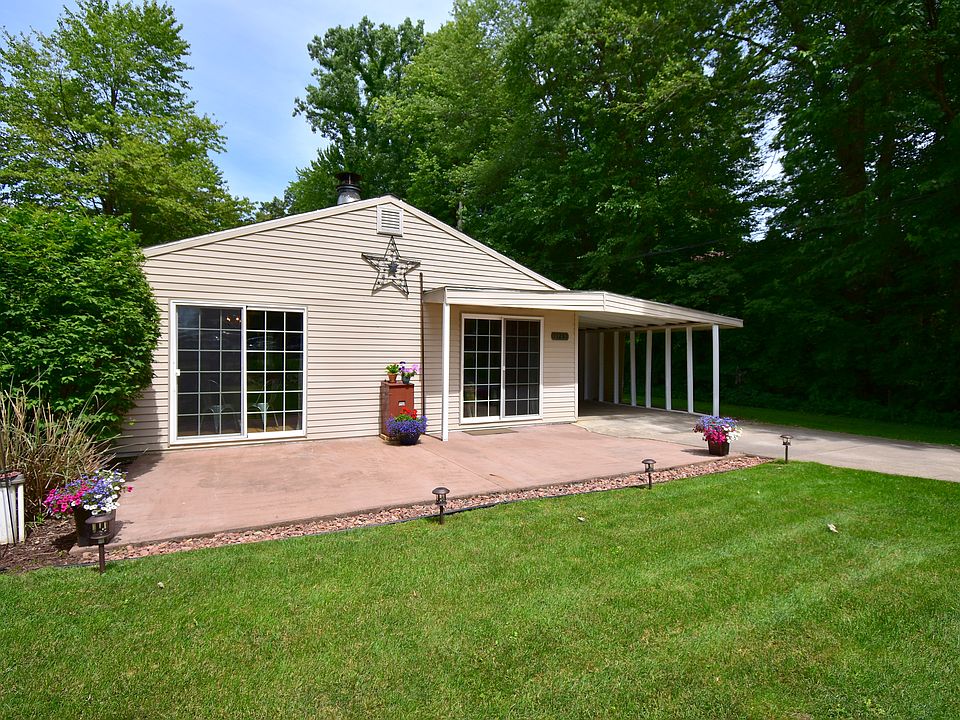 1st image of 11281 Algonquin Dr