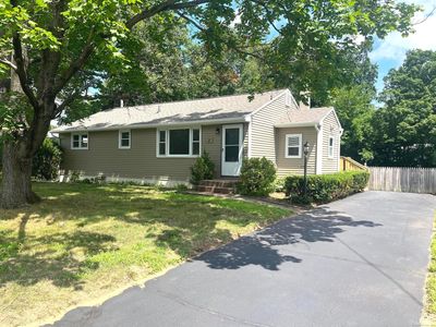 3 Sidor Dr, Enfield, CT, 06082