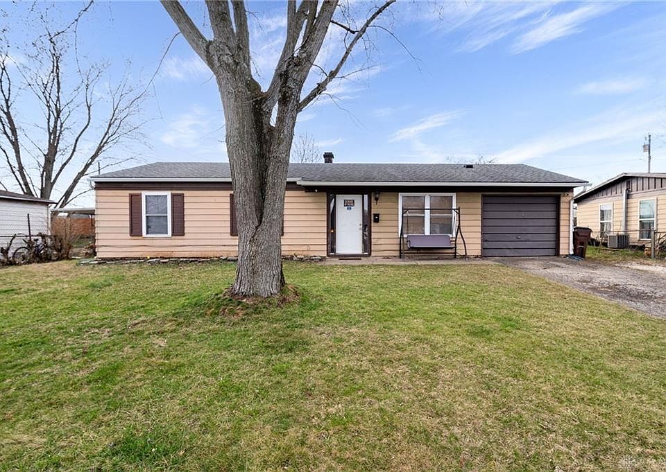 1st image of 869 Bellows Dr