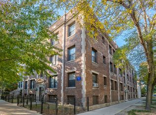 1200 W Wellington Ave #3-3006, Chicago, IL 60657