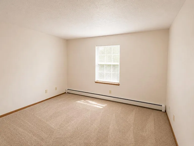 7456 E Huntington Dr #5 — Photo 4