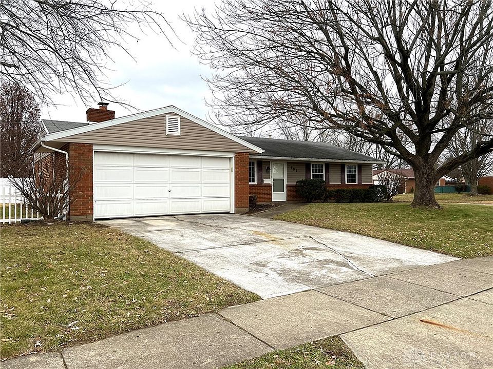 1st image of 701 Gregory Ave