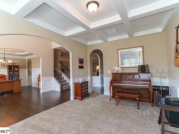 5th image of 31 Winged Bourne Ct