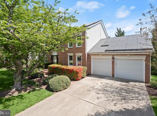 917 Willowleaf Way, Rockville, MD 20854