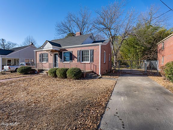 2nd image of 210 Earl Street