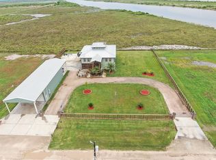 141 Private Road 642, Matagorda, TX 77457