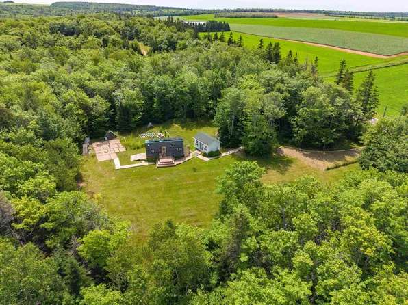 1032 County Line Rd, Saint David's Parish, PE C0B 1M0