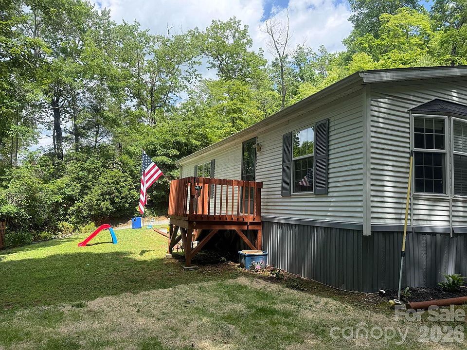1st image of 811 Turkey Pen Gap Rd