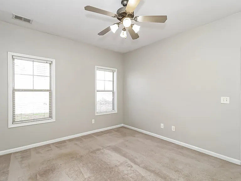 34 Samuel Way NW — Photo 11