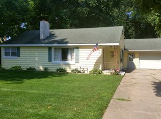 320 S Clark St, Centreville, MI 49032