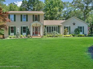 8 Cranberry Ct, Cream Ridge, NJ 08514
