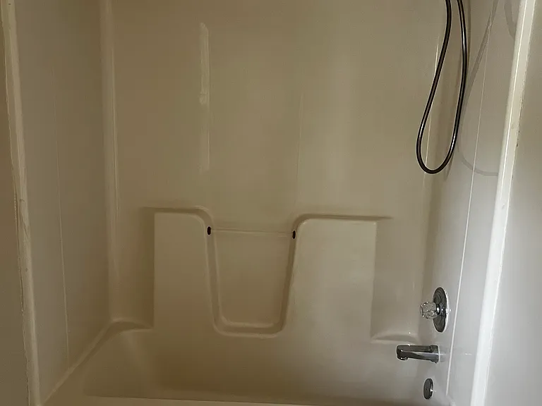 692 Pilgrim Ford Ct — Photo 16