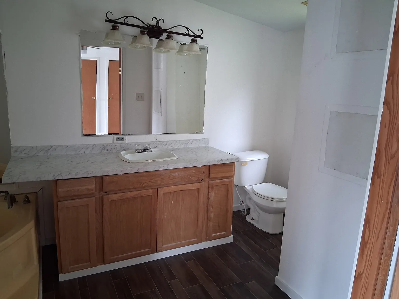 3 bed, $1,200 — Photo 4