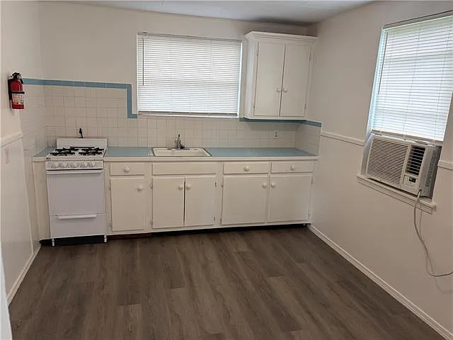 1 bed, 1.0 bath, 750 sqft, $950 — Photo 3