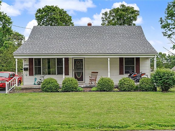 3rd image of 4722 Fairfield Ave