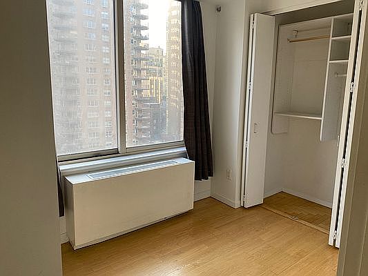 2nd image of 170 E 87th St #11