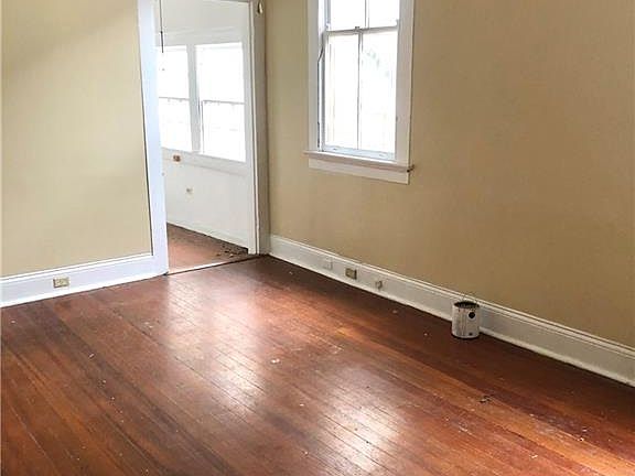 5th image of 7711 Cohn St