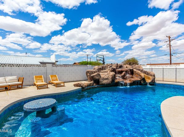 1756 N Summer Cir, Mesa, AZ 85203