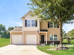 1628 Fitchburg Ct, Charlotte, NC 28214