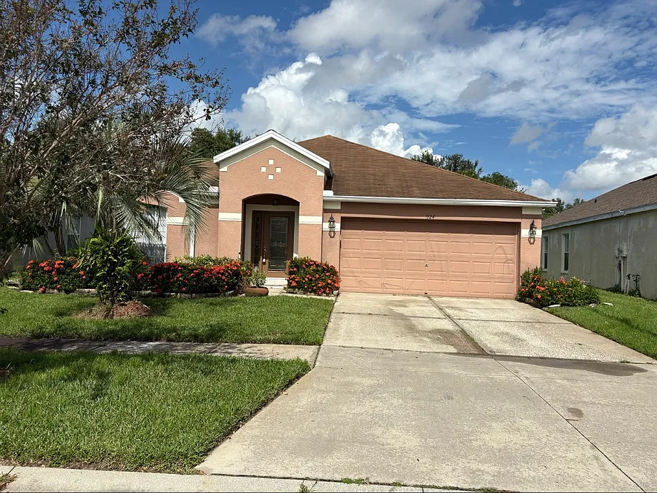 924 Ridge Haven Dr