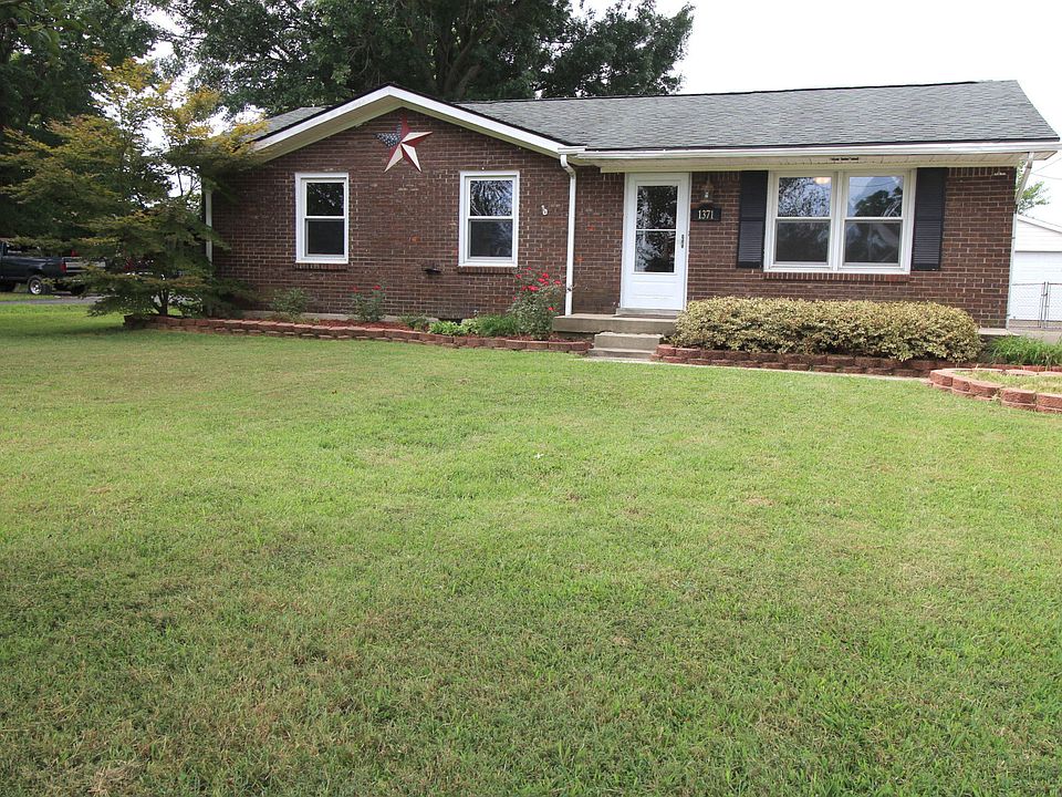 1st image of 1371 Fisher Ln