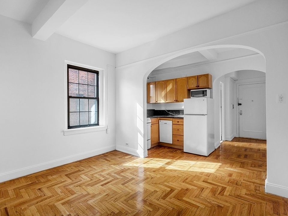 1st image of 245 E 11th St APT 6K