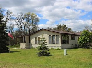 223 Crestwood Dr, Grayling, MI 49738