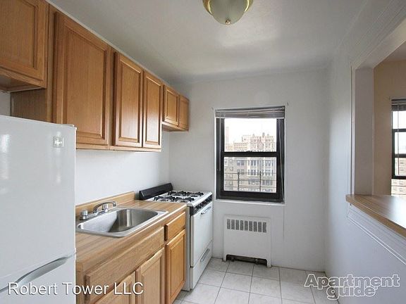 5th image of 60 S Munn Ave APT 610