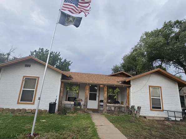 814 S Abilene Ave, Portales, NM 88130
