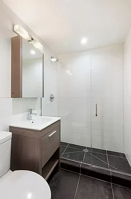 Rented by Dalan Rentals | media 25