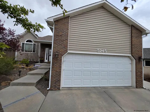 5245 Danielle Ct, Cheyenne, WY 82009