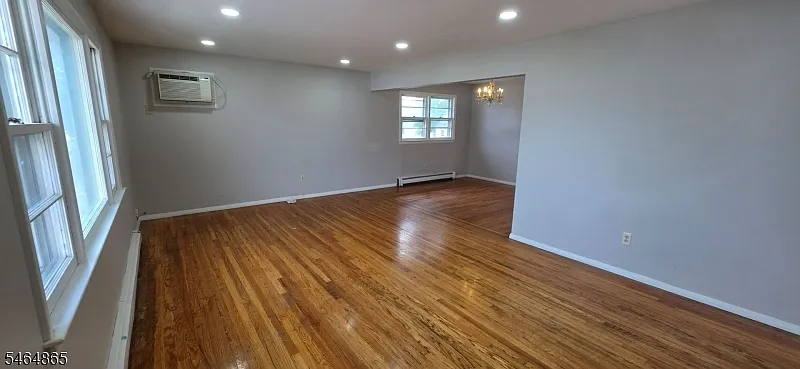 3 bed, 1.0 bath, $2,850 — Photo 2