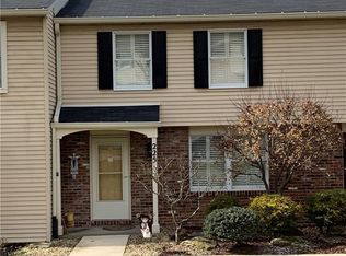 225 Quail Run Rd, Venetia, PA 15367