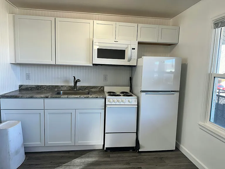 525 E Omaha St #2 — Photo 3