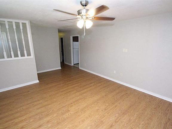 4th image of 6105 Pam Ave